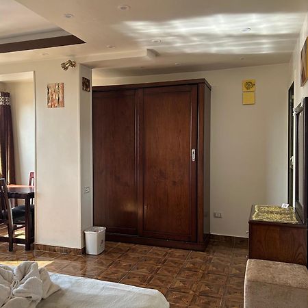 Isis Guest House Nazlet el-Sîsi Kültér fotó