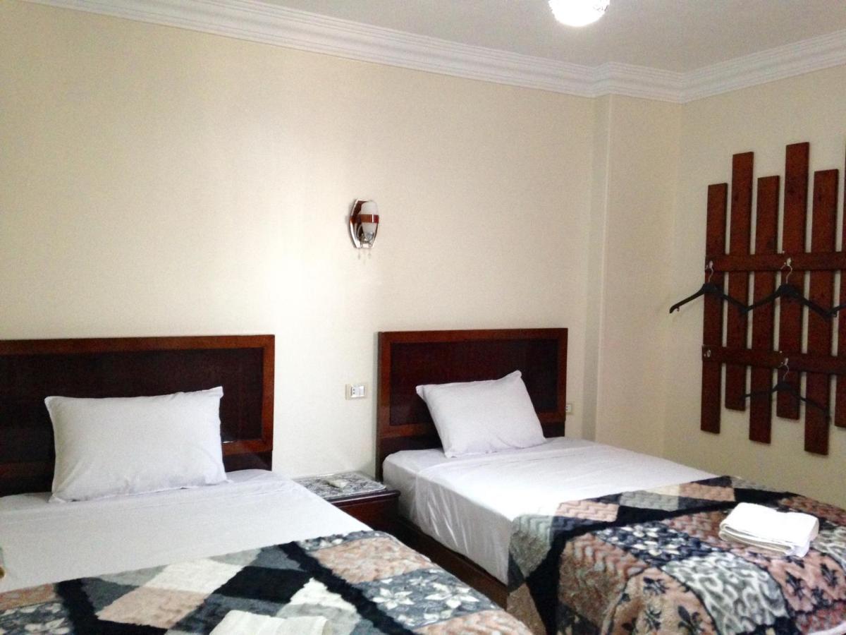 Isis Guest House Nazlet el-Sîsi Kültér fotó